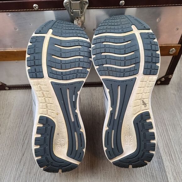 Brooks Glycerin 19 Running Sneakers size 11 - Picture 10 of 10